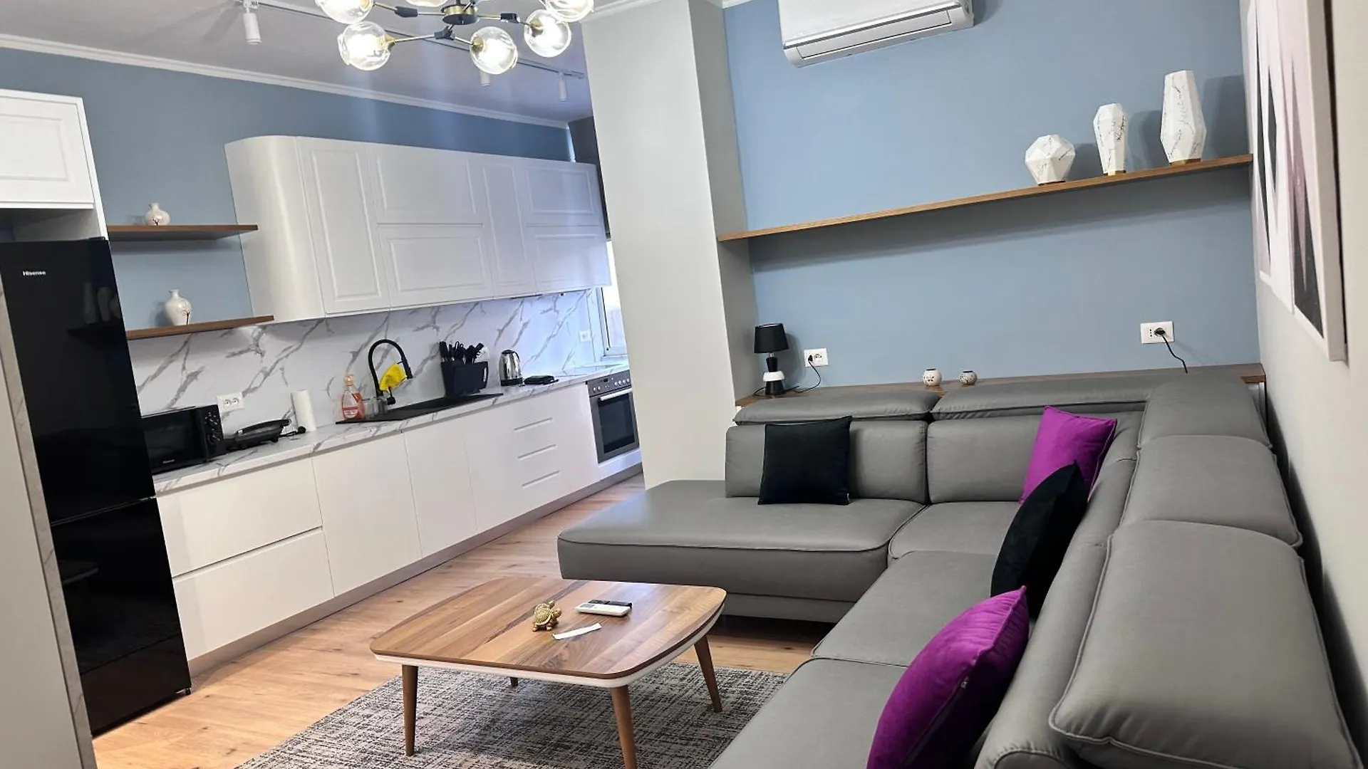 Modern Loft In Prime Location location